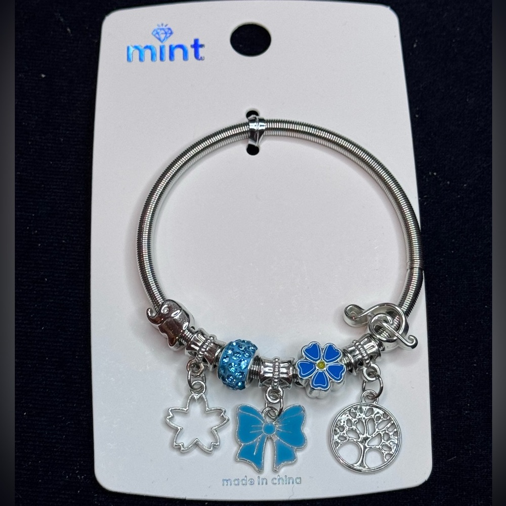 Mint Silver Tone Sparkling Charm Stretch Bracelet Blue Bow